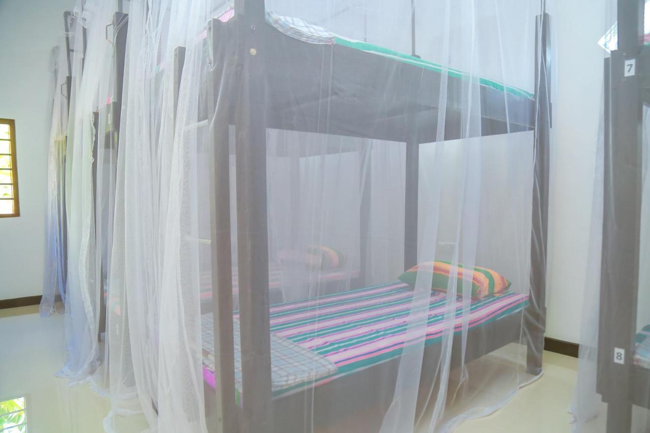 Hikka Surf Hostel هيكادوفا المظهر الخارجي الصورة